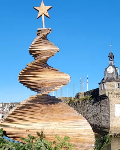 Un samedi ensoleillé à #concarneau 🌞🌞#bretagne #tourismebretagne #finisteretourisme #breizh